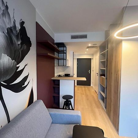 Апартаменты Alex - Plac Wolnosci 6 Познань Экстерьер фото